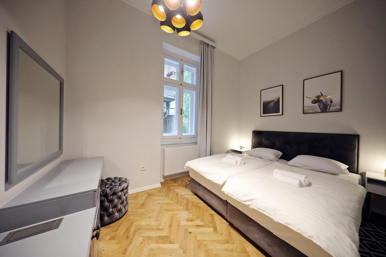 Central Apartments Zagreb Eksteriør bilde