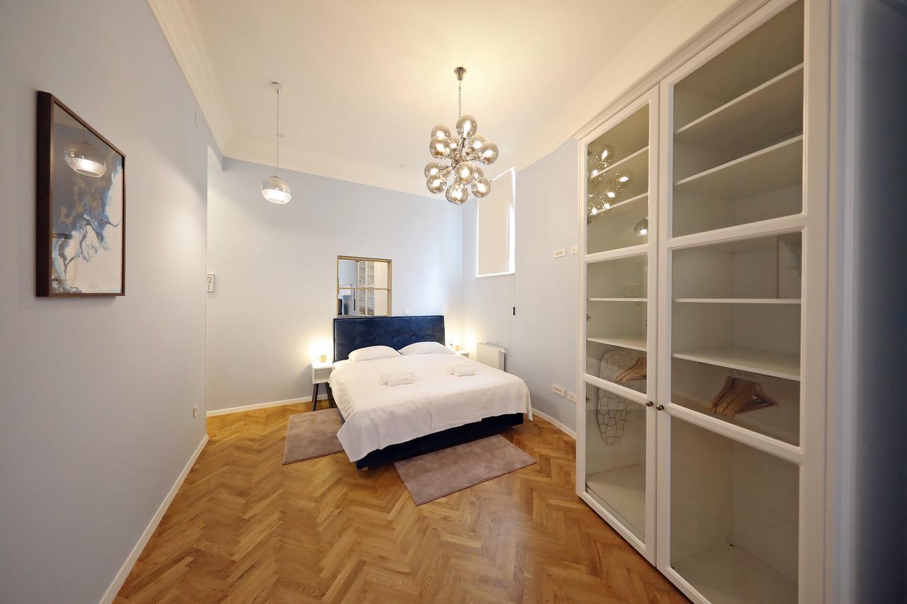 Central Apartments Zagreb Eksteriør bilde