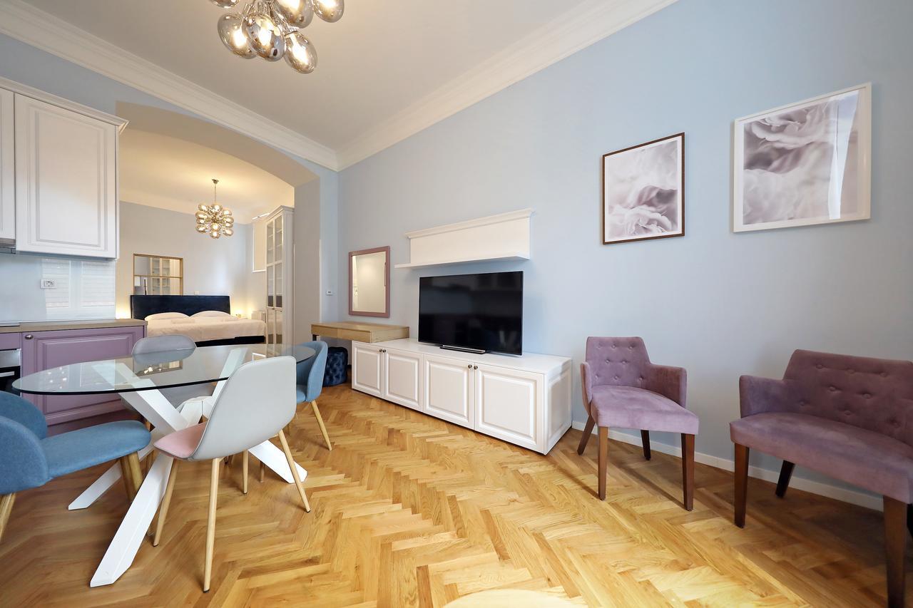 Central Apartments Zagreb Eksteriør bilde
